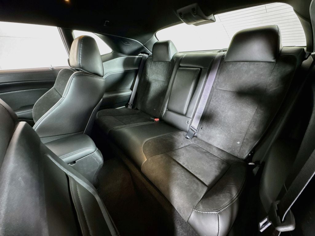 2023 Dodge Challenger R/T PLUS