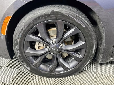 2020 Chrysler Pacifica Touring L Plus S-Appearance Package-27J