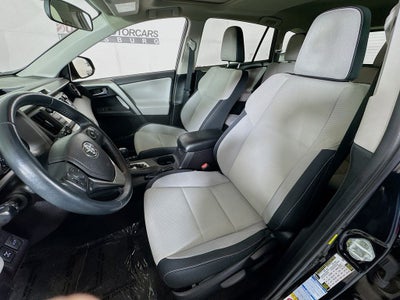 2016 Toyota RAV4 XLE