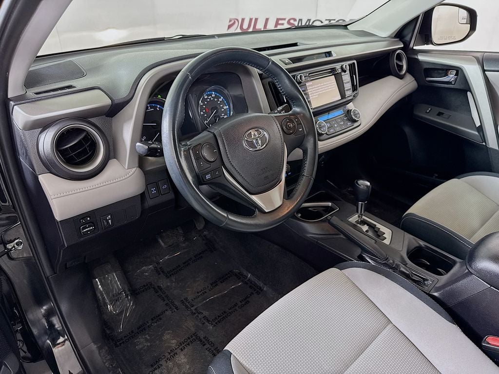 2016 Toyota RAV4 XLE