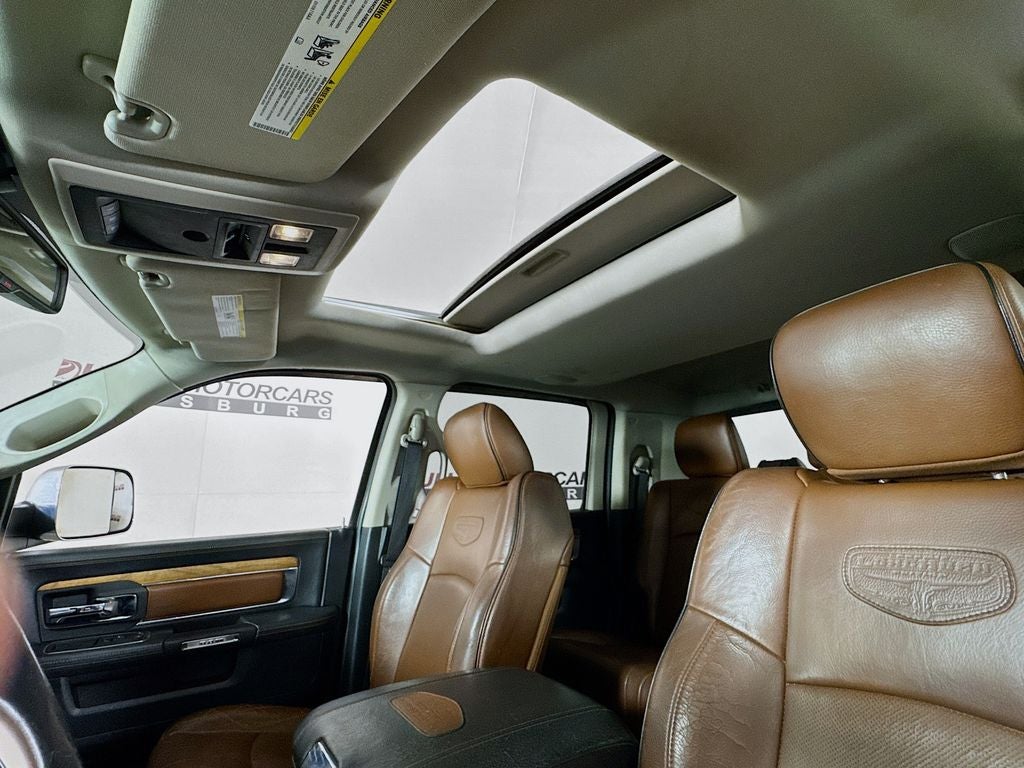 2014 RAM 3500 Laramie Longhorn/With fift wheel