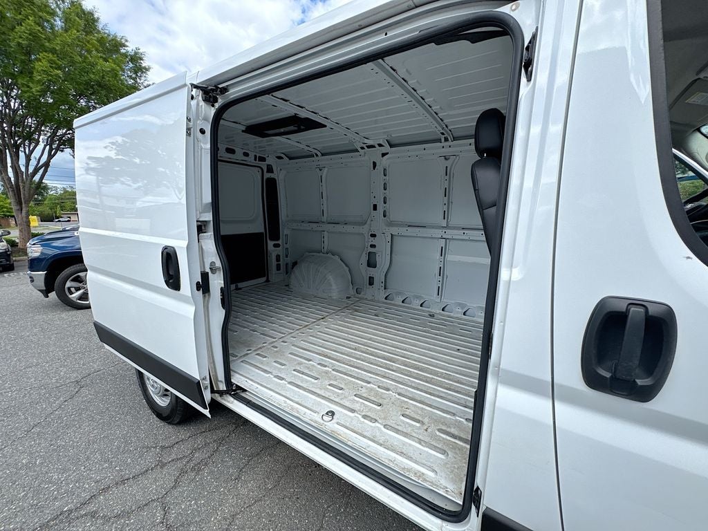 2025 RAM ProMaster 2500 136"WB-LOW ROOF