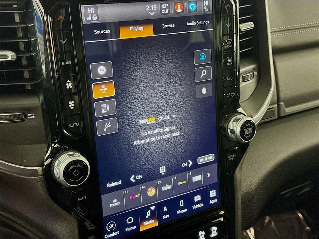 2024 RAM 2500 Laramie GUMMINS6.7L TURBO DIESEL ENGINE