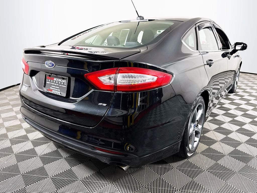 2015 Ford Fusion SE