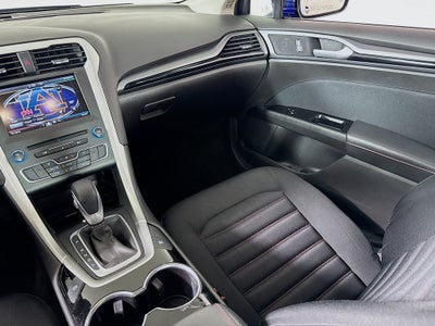 2016 Ford Fusion Hybrid SE