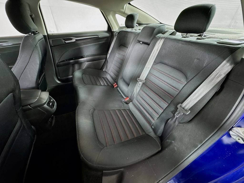 2016 Ford Fusion Hybrid SE