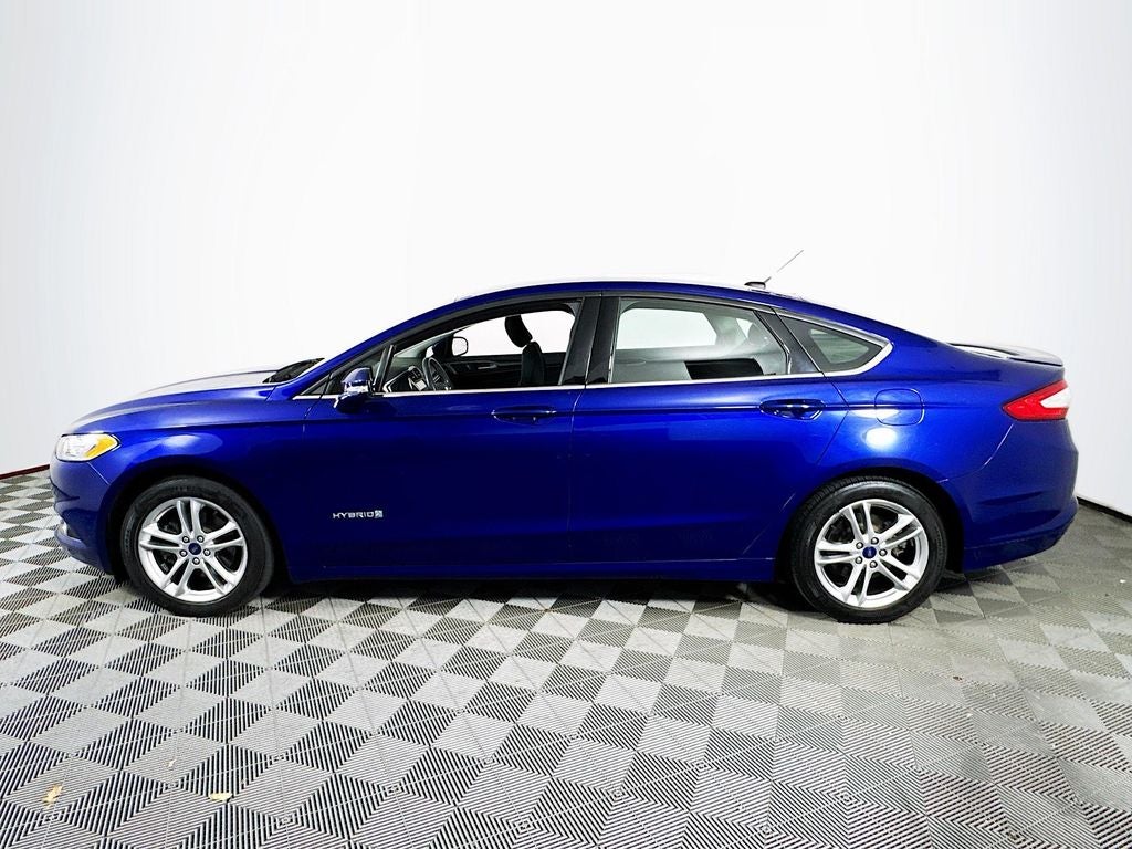 2016 Ford Fusion Hybrid SE