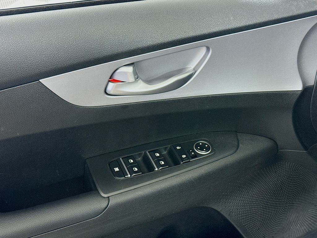 2024 Kia Forte LX