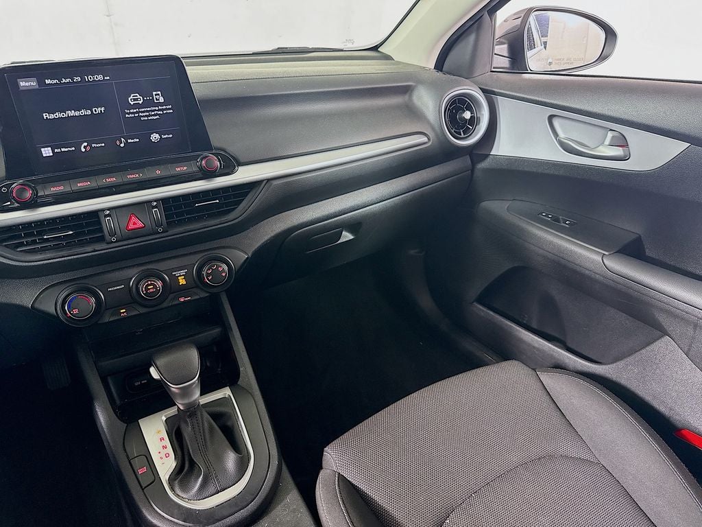 2024 Kia Forte LX