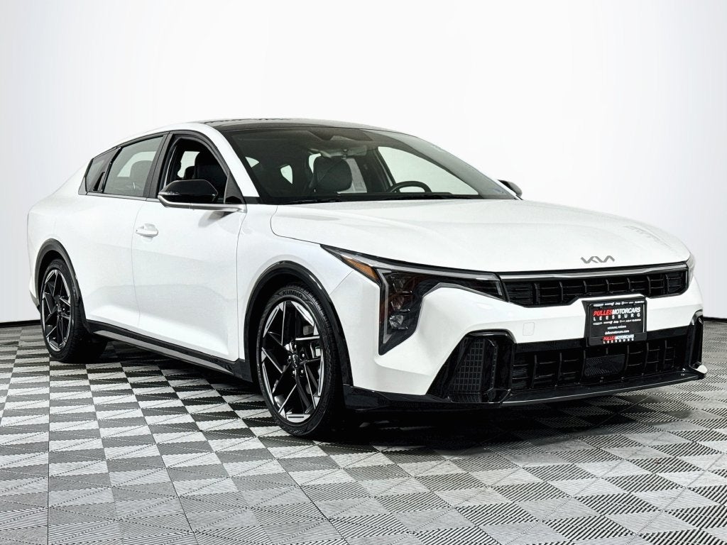 2025 Kia K4 GT-Line Sunroof Package