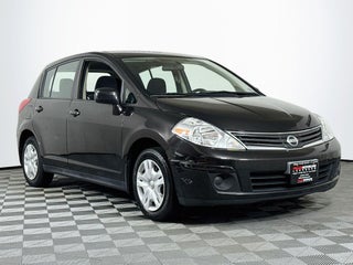 2011 Nissan Versa 1.8 S 5DR-Hatchback