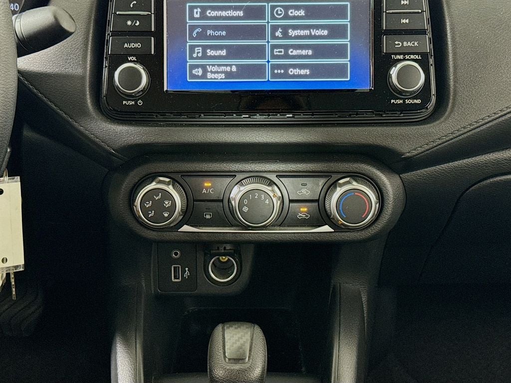 2024 Nissan Versa 1.6 S