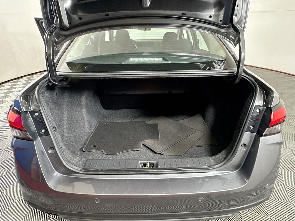 2024 Nissan Versa 1.6 S