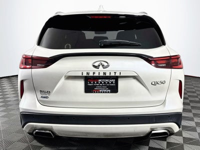 2022 INFINITI QX50 LUXE AWD Appearance Package