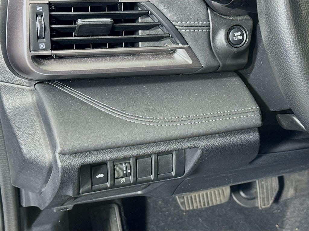 2022 Subaru Legacy Limited XT