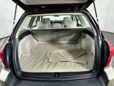 2008 Subaru Outback Base