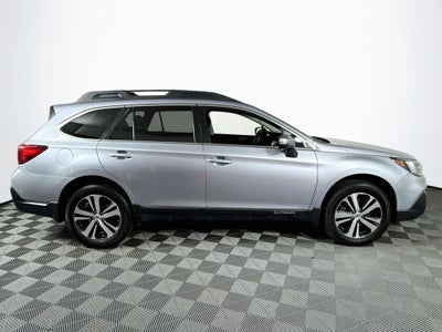 2018 Subaru Outback 2.5i Limited-Populer P ACKAGE #2