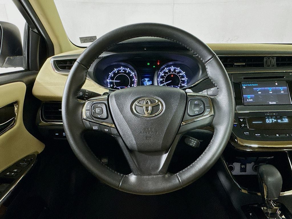 2015 Toyota Avalon XLE Perferred Owners Portfolio