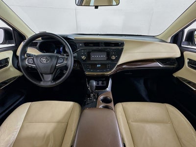 2015 Toyota Avalon XLE Perferred Owners Portfolio