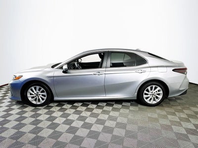 2022 Toyota Camry LE