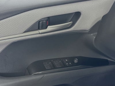 2025 Toyota Camry SE Convenience-Cold Weather Package