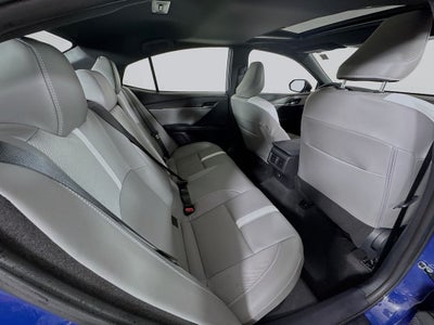 2025 Toyota Camry SE Convenience-Cold Weather Package