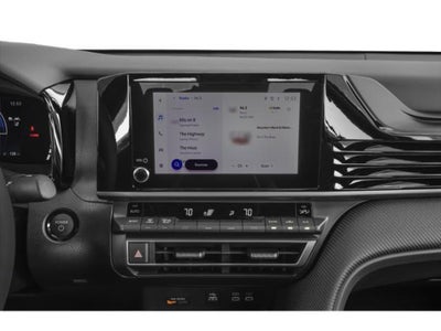 2025 Toyota Camry SE Convenience-Cold Weather Package