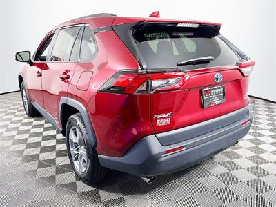 2022 Toyota RAV4 Hybrid XLE