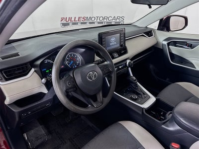 2022 Toyota RAV4 Hybrid XLE