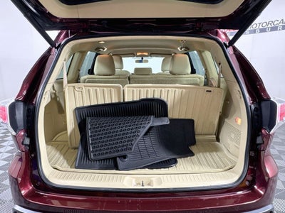 2015 Toyota Highlander LE Plus V6 AWD