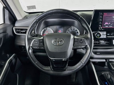 2021 Toyota Highlander LE