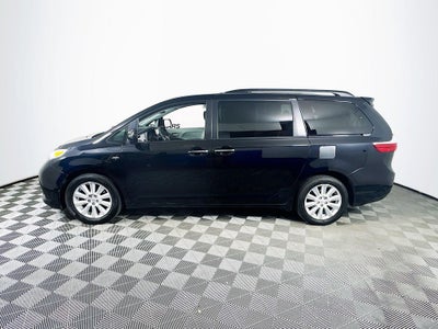 2017 Toyota Sienna XLE Premium 7 Passenger