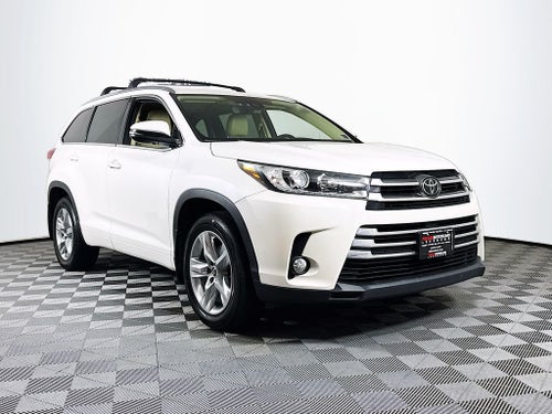 2017 Toyota Highlander Limited -V6 AWD