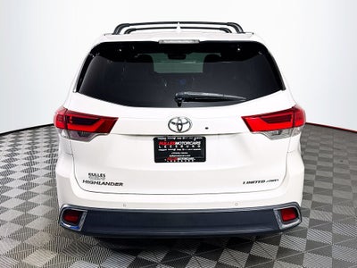 2017 Toyota Highlander Limited -V6 AWD