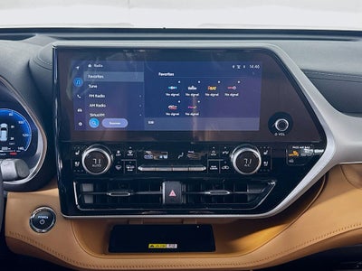 2023 Toyota Highlander Platinum