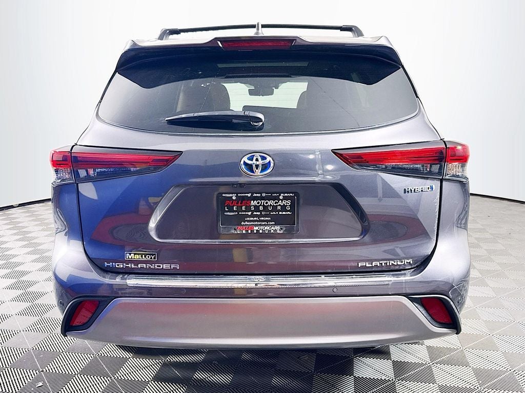 2023 Toyota Highlander Platinum
