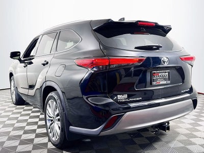 2023 Toyota Highlander Platinum