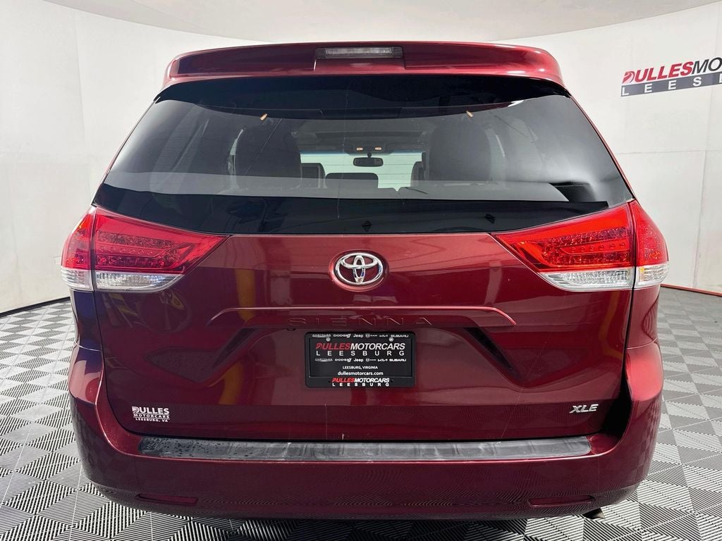 2011 Toyota Sienna XLE