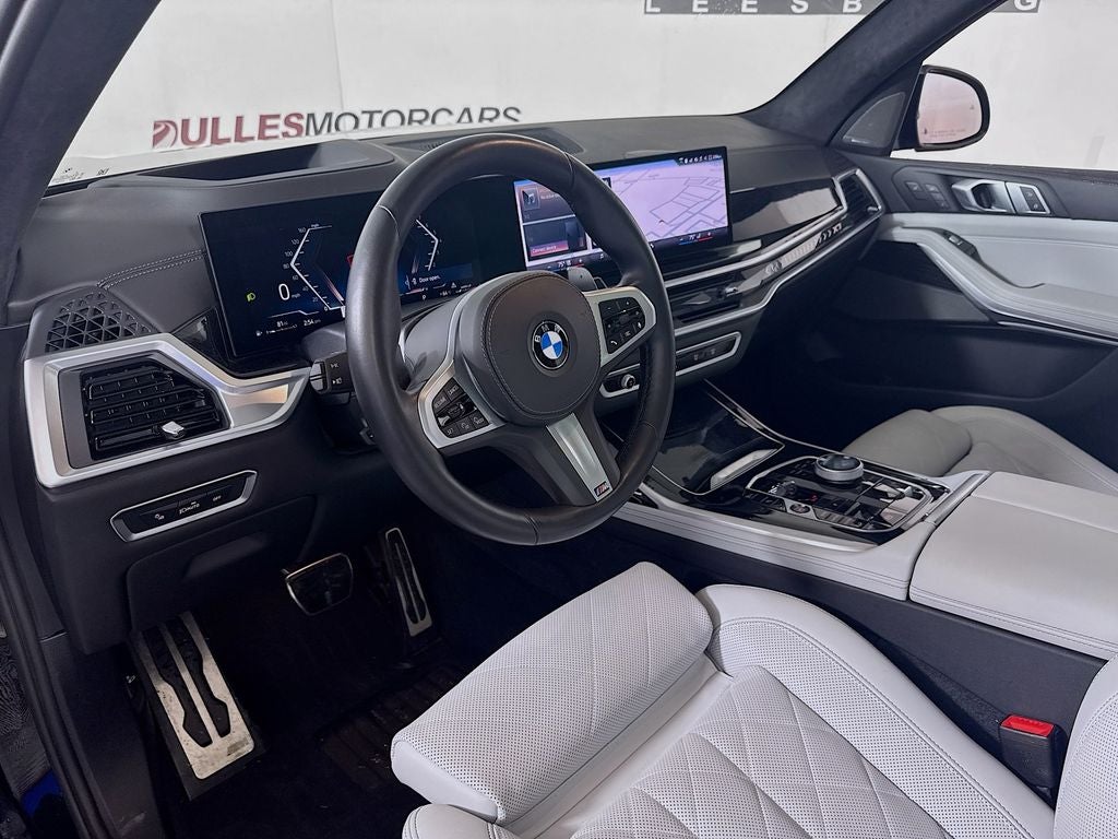 2024 BMW X7 xDrive40i