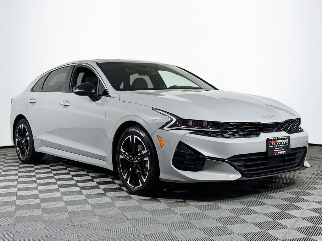 2024 Kia K5 GT-Line
