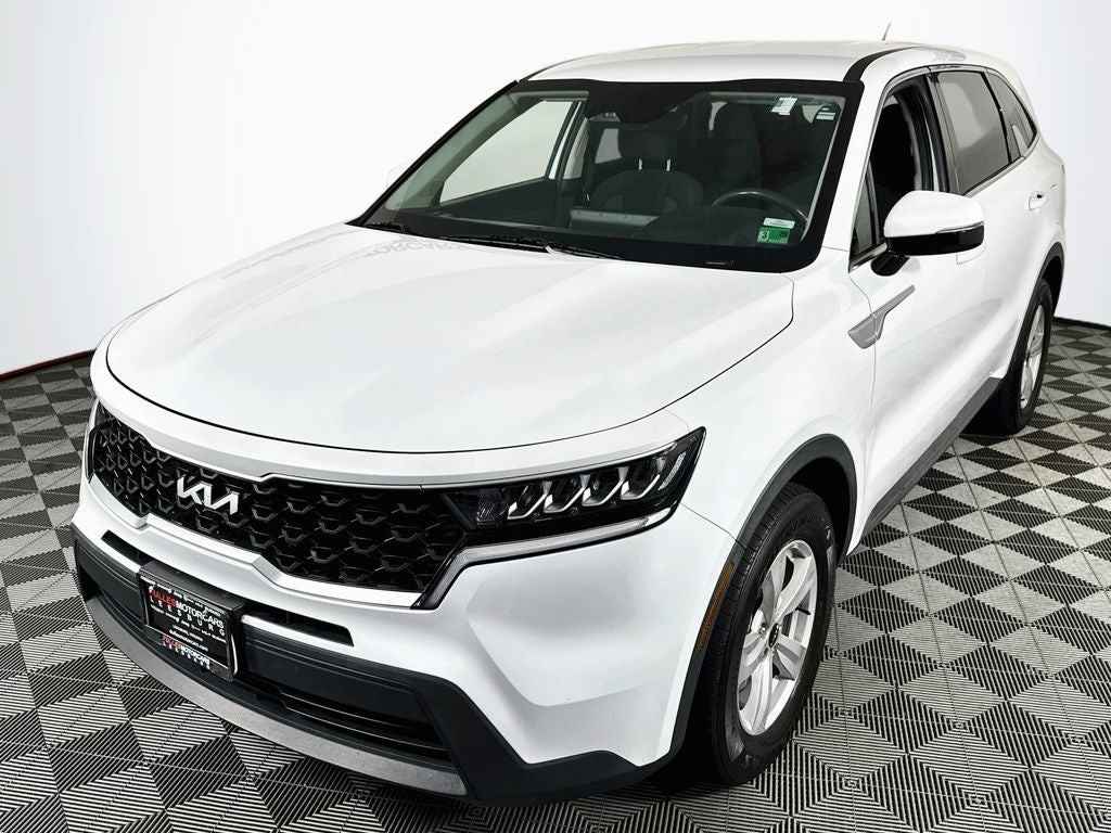 2023 Kia Sorento LX