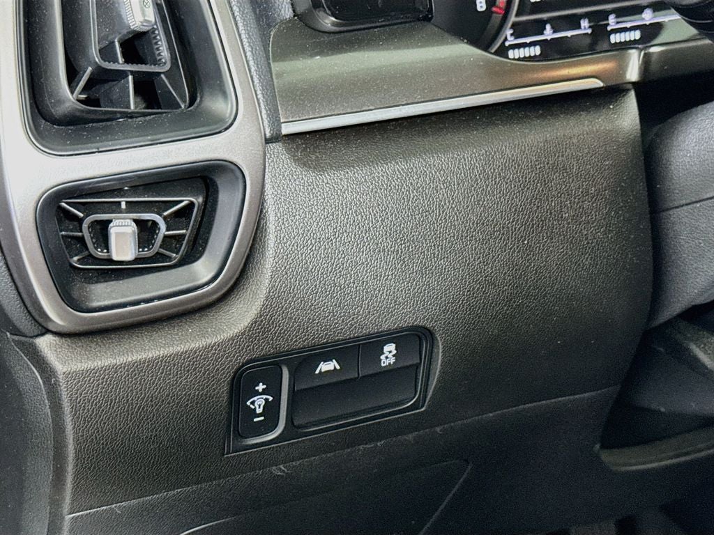 2023 Kia Sorento LX AWD