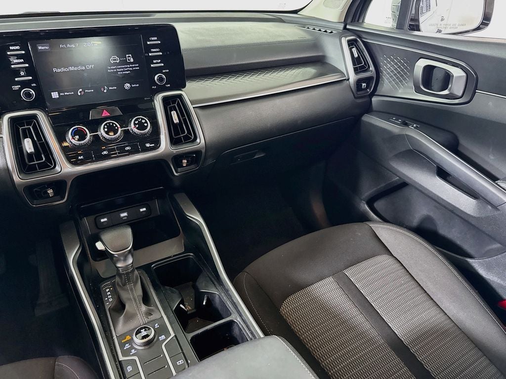 2023 Kia Sorento LX AWD