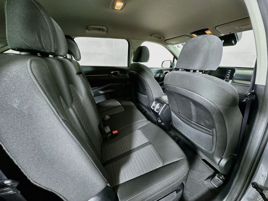 2023 Kia Sorento LX AWD
