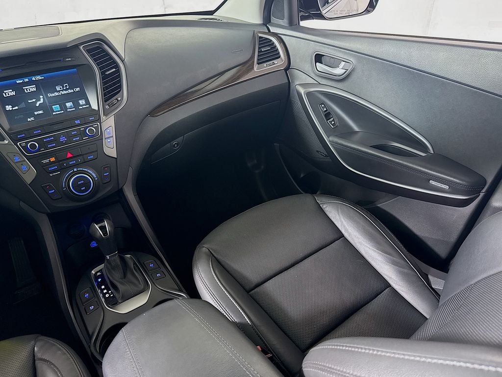 2017 Hyundai Santa Fe Sport 2.0T Ultimate