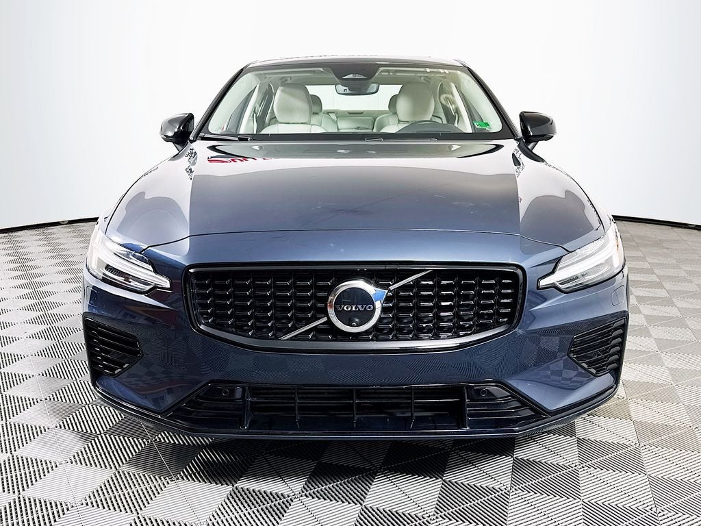 2024 Volvo S60 Recharge Plug-In Hybrid Ultimate