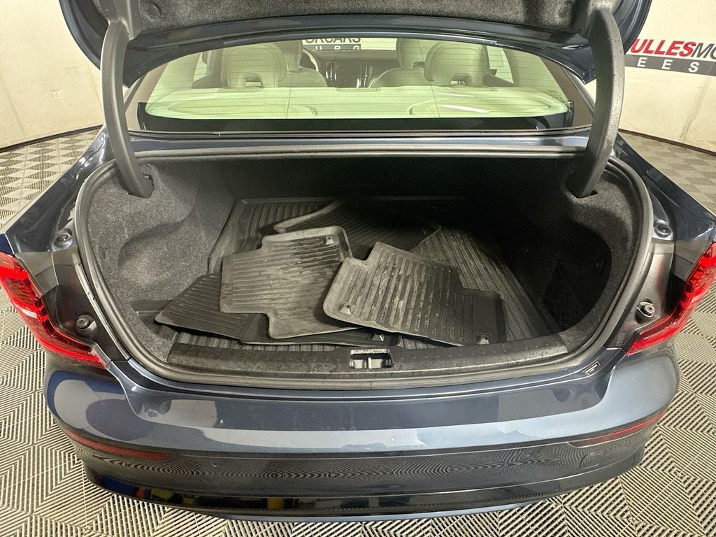 2024 Volvo S60 Recharge Plug-In Hybrid Ultimate