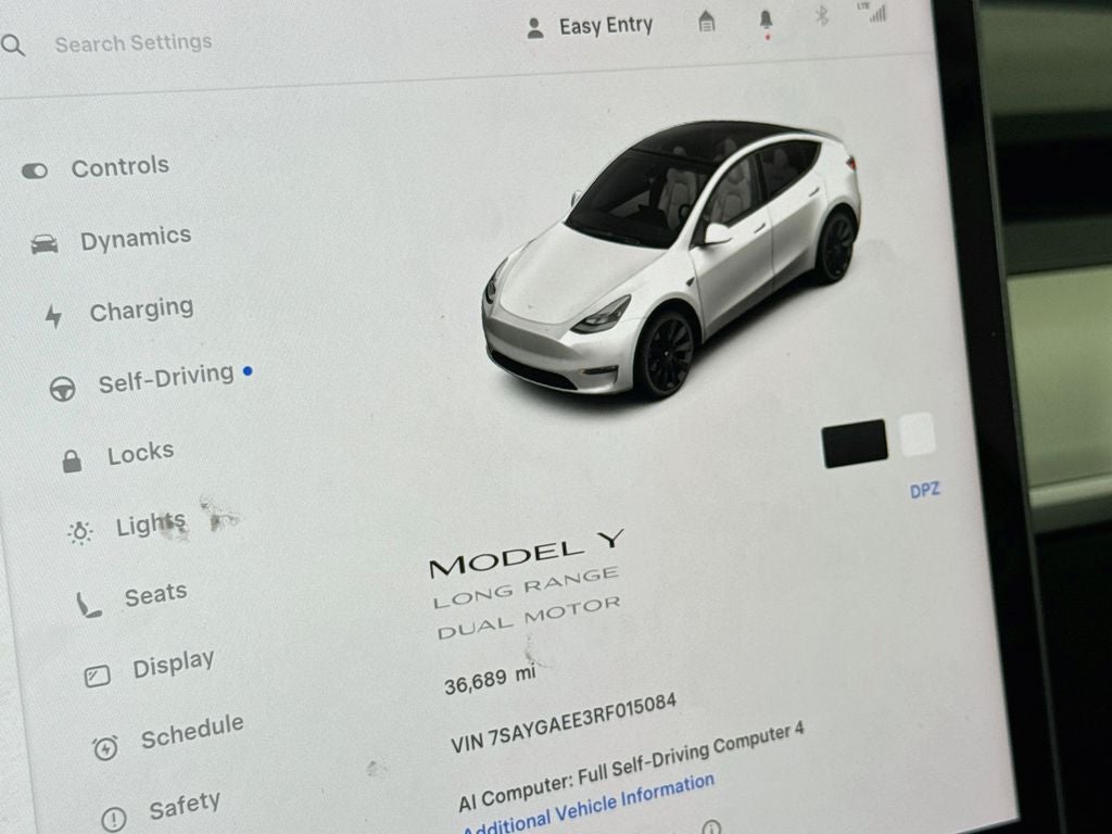 2024 Tesla Model Y Long Range