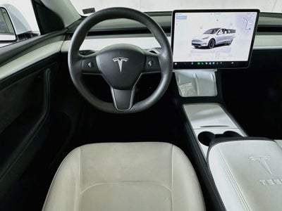 2024 Tesla Model Y Long Range