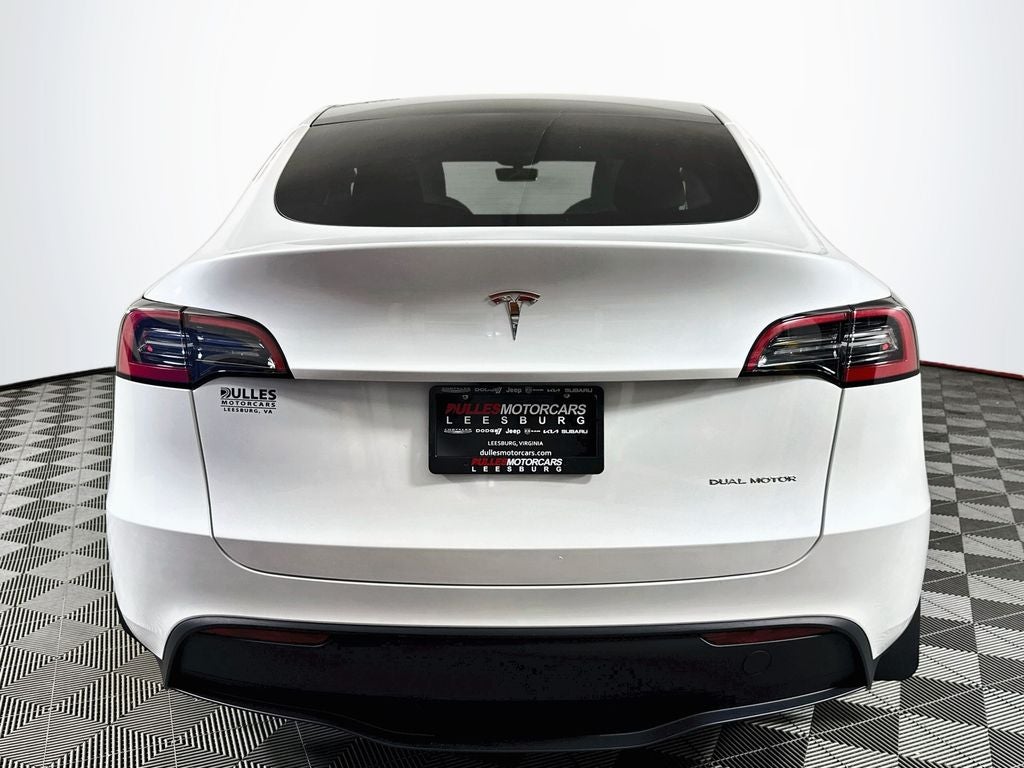 2024 Tesla Model Y Long Range